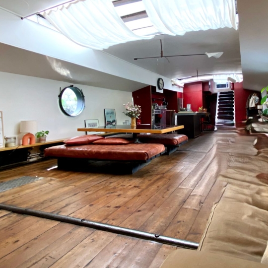  EAU ET PATRIMOINE : Maison / Villa | PARIS (75005) | 180 m2 | 1 200 000 € 