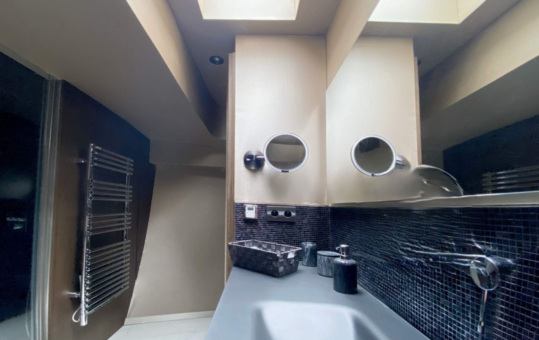 EAU ET PATRIMOINE : Appartement | PARIS (75008) | 100 m2 | 1 200 000 € 