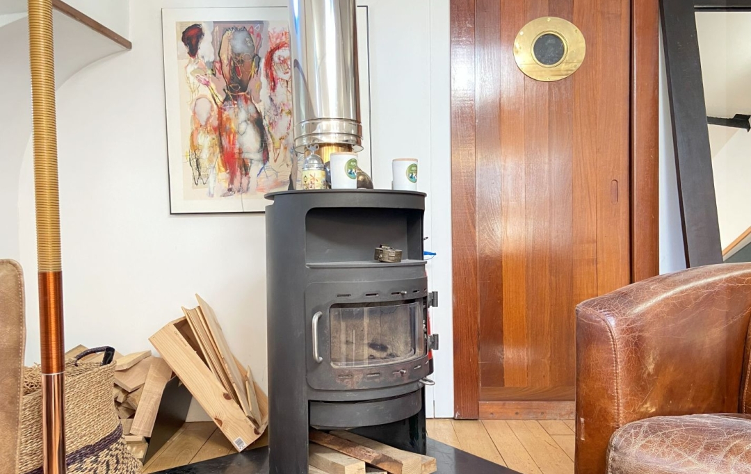 EAU ET PATRIMOINE : Appartement | PARIS (75006) | 100 m2 | 1 165 000 € 