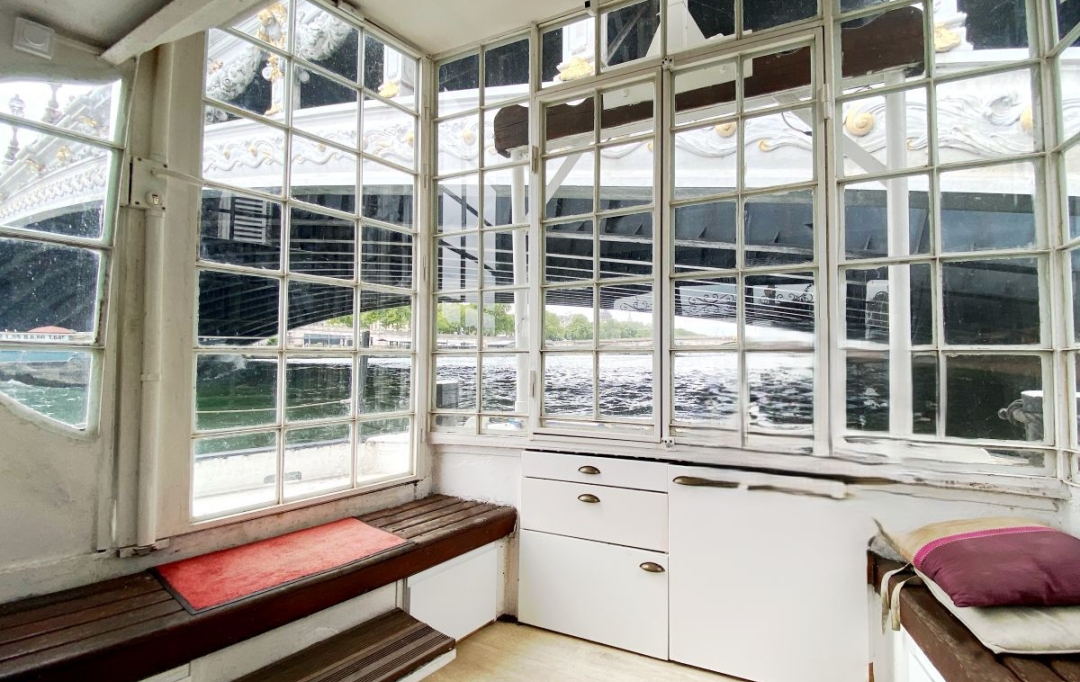 EAU ET PATRIMOINE : Appartement | PARIS (75008) | 45 m2 | 395 000 € 