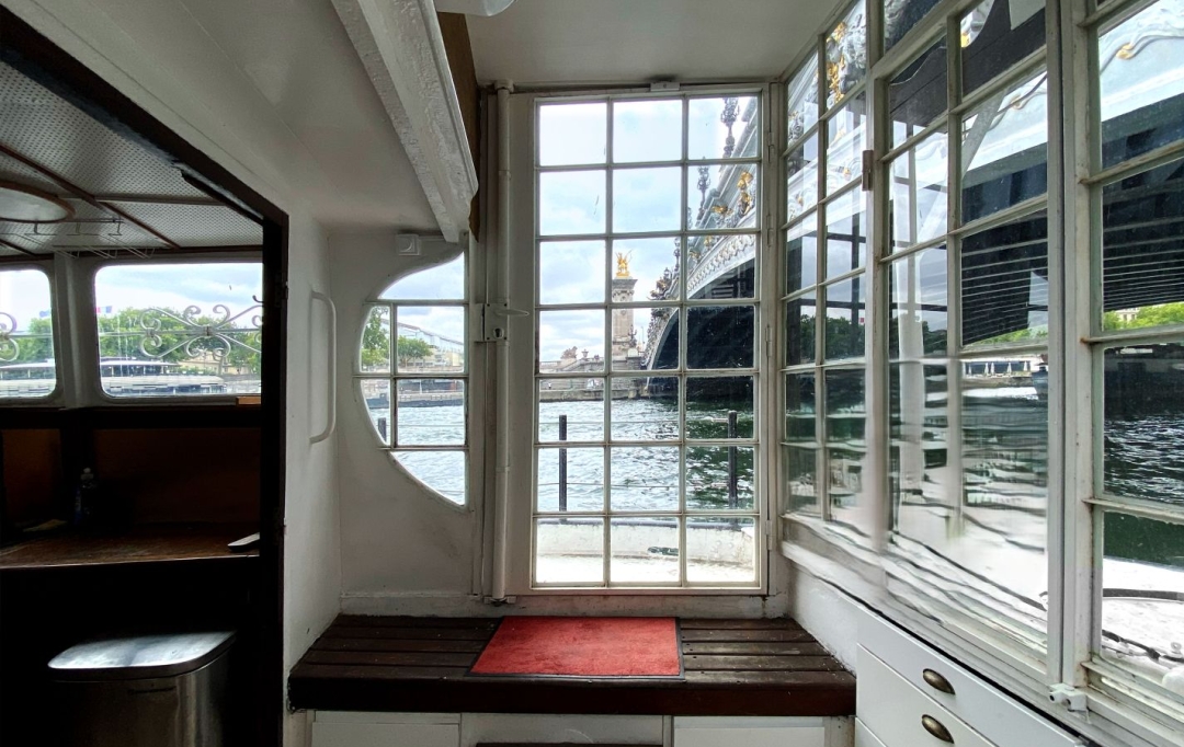 EAU ET PATRIMOINE : Appartement | PARIS (75008) | 45 m2 | 395 000 € 