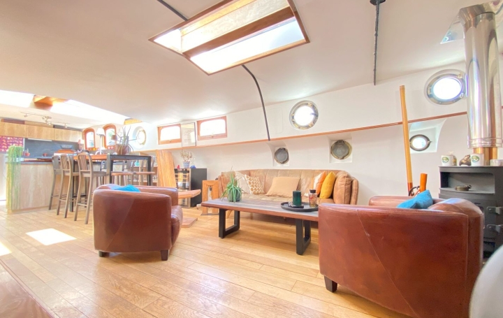 Appartement P5   PARIS  100 m2 1 165 000 € 